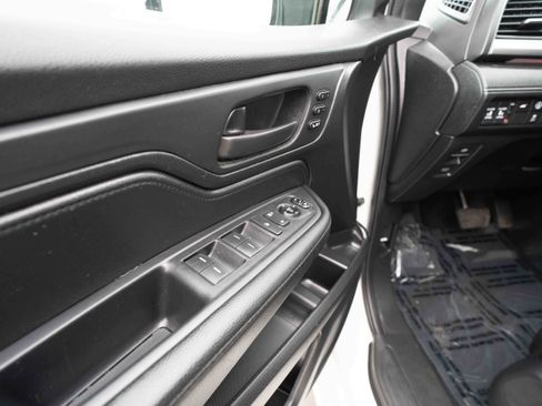 Used 2023 Honda Odyssey Sport image 7