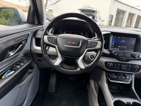 Used 2020 GMC Terrain SLT w/ Preferred Package image 13
