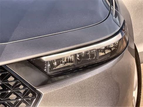 Certified 2025 Honda Accord LX image 24