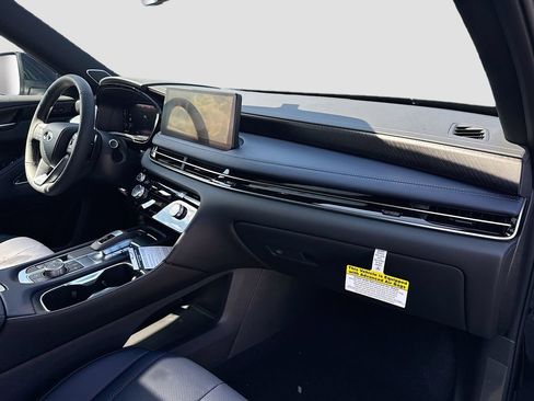 New 2026 INFINITI QX60 Sport w/ Dark Cargo Package image 32