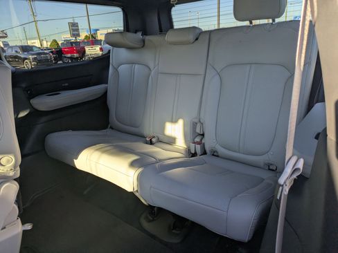 New 2026 Jeep Grand Wagoneer 2WD image 23