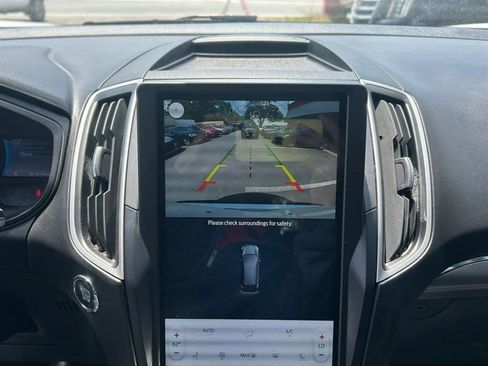 Used 2022 Ford Edge SEL AWD/4WD image 14