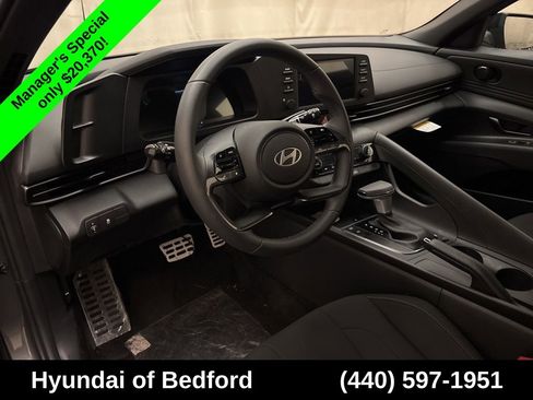 Certified 2026 Hyundai Elantra Sport FWD image 13