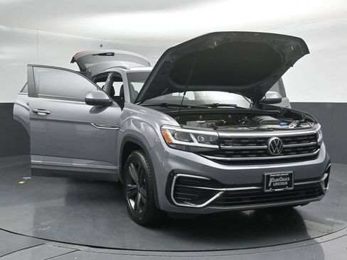 Used 2021 Volkswagen Atlas Cross Sport SE w/ Panoramic Sunroof Package AWD/4WD image 58