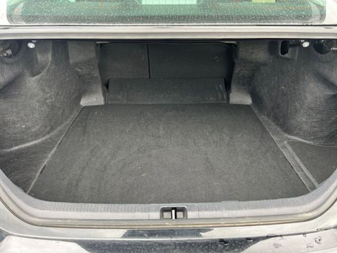 Used 2025 Toyota Camry LE image 31