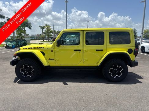 Used 2023 Jeep Wrangler Unlimited Rubicon w/ LED Lighting Group AWD/4WD image 2