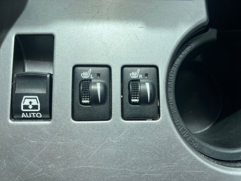 Used 2021 Toyota 4Runner SR5 Premium w/ Moonroof Package image 21