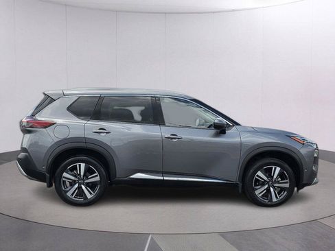Used 2023 Nissan Rogue Platinum w/ Platinum Premium Package FWD image 4