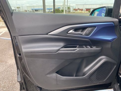 Used 2024 Chevrolet Equinox EV LT image 10