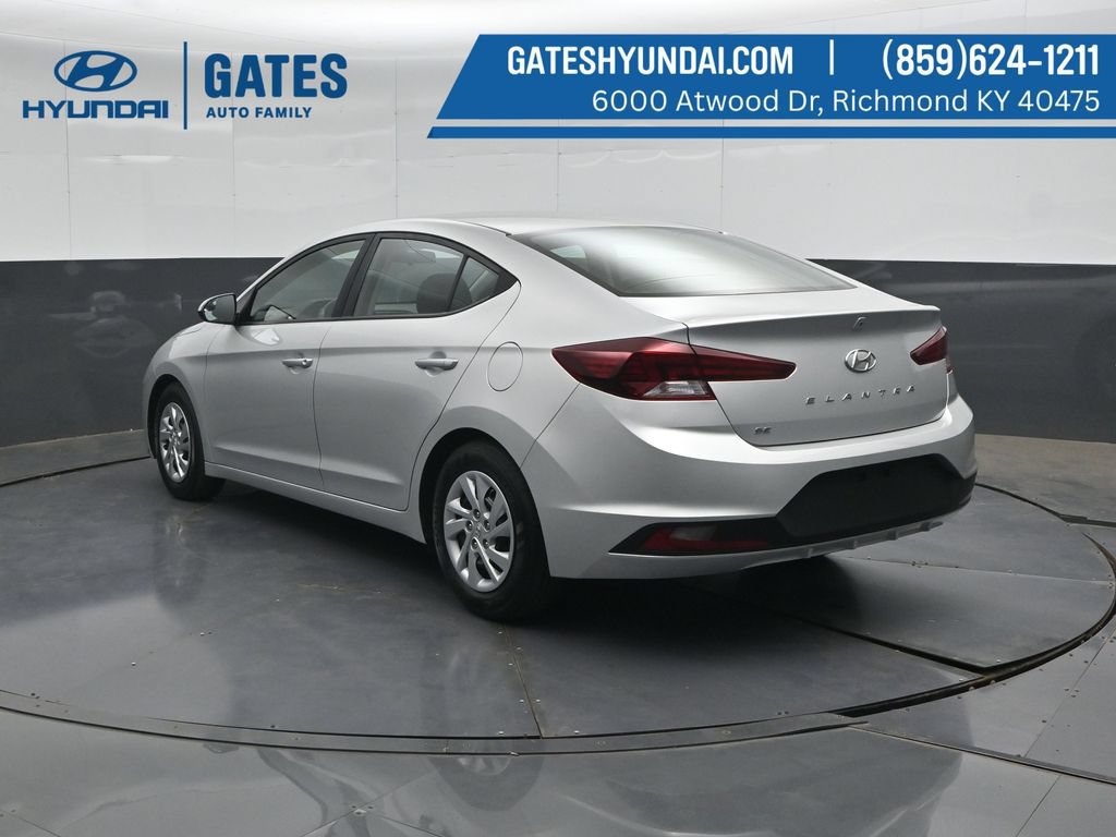 Used 2019 Hyundai Elantra SE w/ Cargo Package FWD image 8