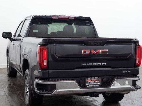 Used 2025 GMC Sierra 1500 SLT RWD image 9