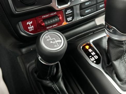 New 2026 Jeep Wrangler Unlimited Rubicon AWD/4WD image 45