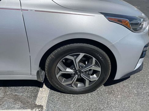 Used 2020 Kia Forte LXS image 28