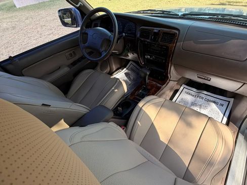 Used 1999 Toyota 4Runner Limited RWD image 26