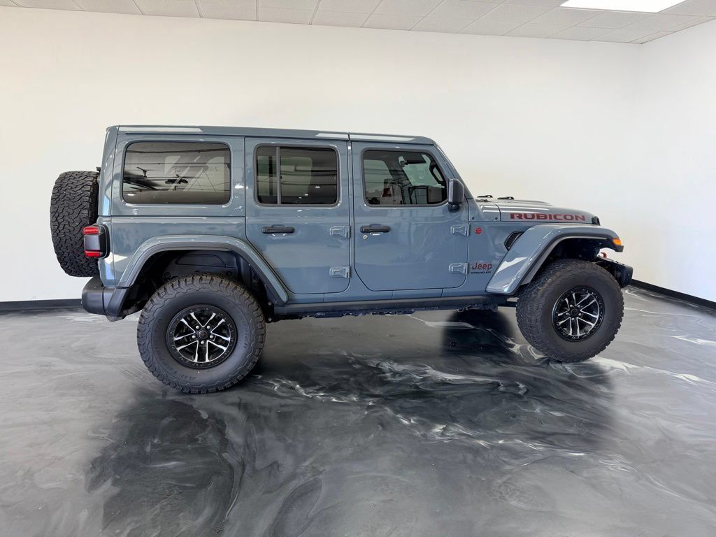 Used 2024 Jeep Wrangler Unlimited Rubicon AWD/4WD image 22