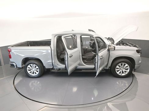 Used 2024 Chevrolet Silverado 1500 Custom image 71