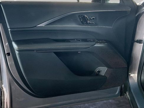 Certified 2025 Cadillac Lyriq Luxury w/ LPO, Floor Liner Package AWD/4WD image 20