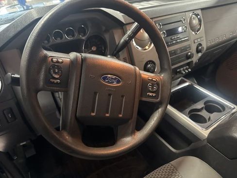 Used 2016 Ford F250 XLT w/ XLT Value Package image 19