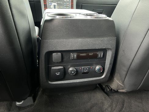 Used 2016 Lincoln Navigator Reserve RWD image 33