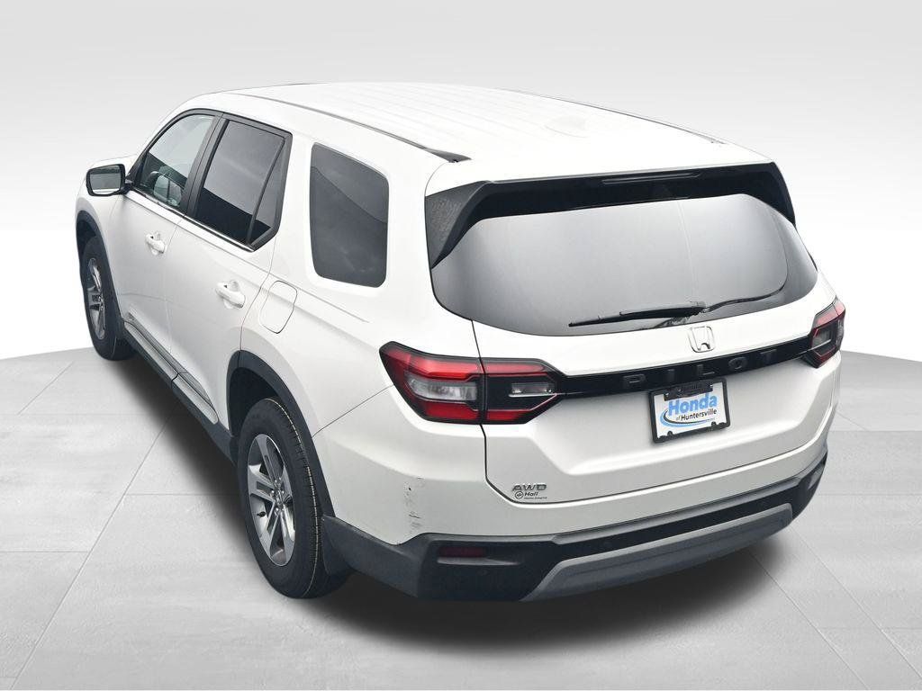 Certified 2024 Honda Pilot EX-L image 33