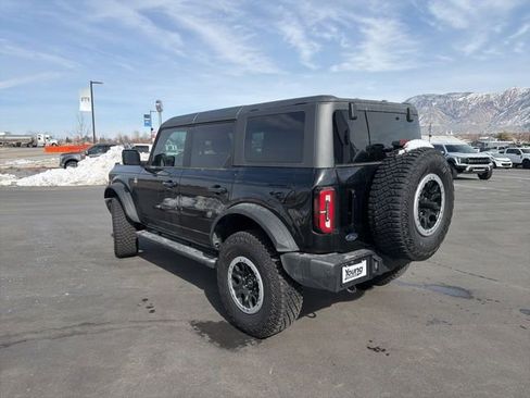 New 2024 Ford Bronco Outer Banks w/ Sasquatch Package AWD/4WD image 3