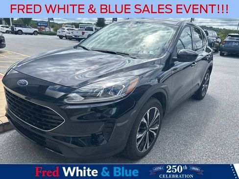 Used 2021 Ford Escape SE w/ SE Sport Appearance Package AWD/4WD image 13