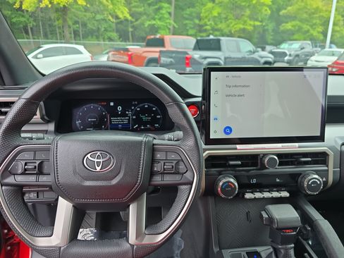 Used 2024 Toyota Tacoma TRD Off-Road AWD/4WD image 16