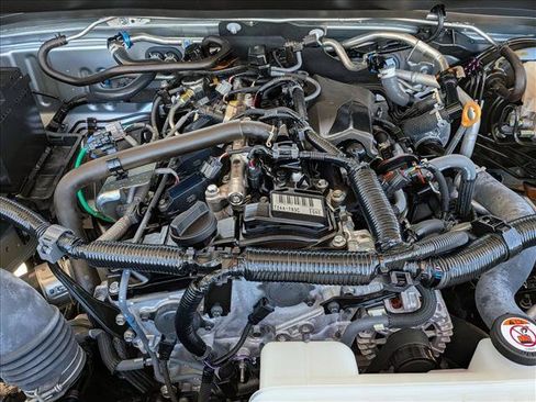 Certified 2024 Toyota Tacoma SR5 w/ SR5 Upgrade Package AWD/4WD image 21