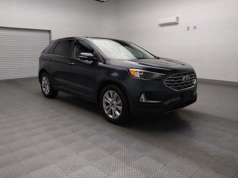 Used 2024 Ford Edge Titanium image 13