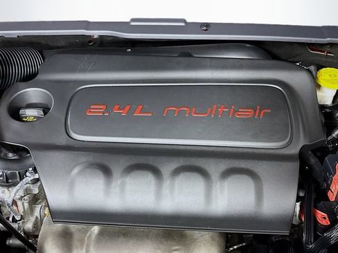 Used 2022 Jeep Compass Limited AWD/4WD image 29