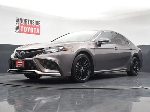 Used 2022 Toyota Camry XSE FWD image 33