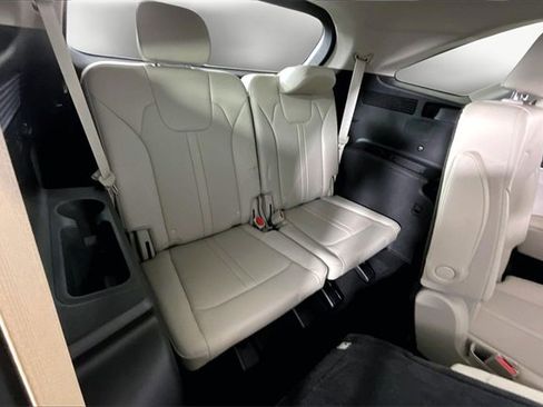 Used 2023 Kia Sorento EX w/ Panoramic Sunroof Package image 26