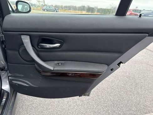 Used 2011 BMW 328i Sedan image 16