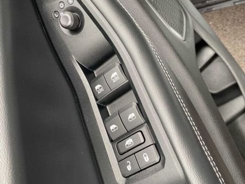 Used 2023 Jeep Grand Cherokee L Limited image 22