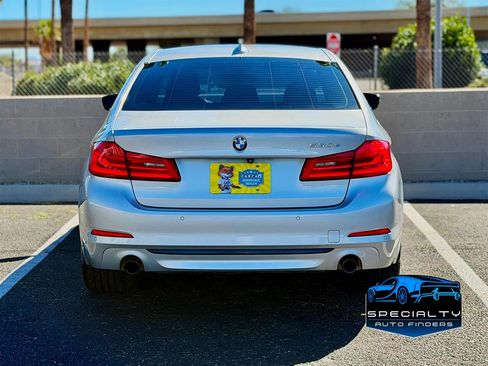 Used 2018 BMW 530e image 5