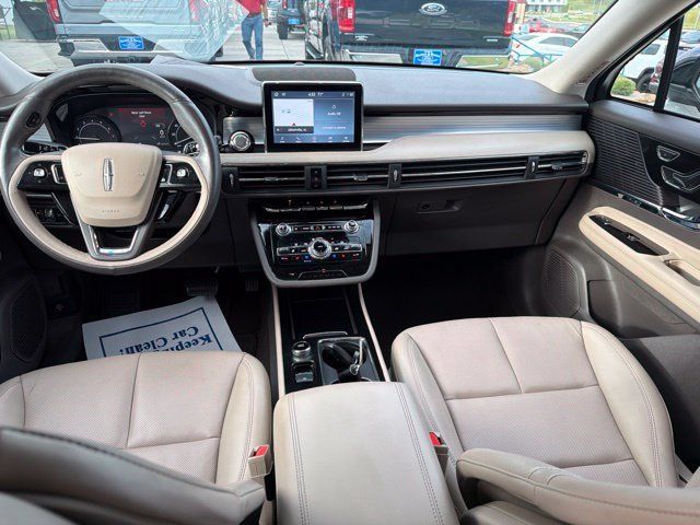 Used 2022 Lincoln Corsair FWD w/ Premium Package image 17