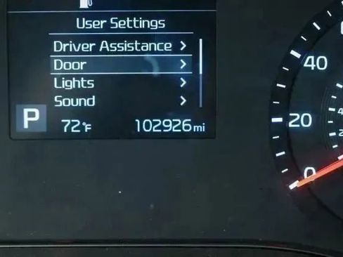 Used 2022 Kia Soul LX w/ Technology Package image 23