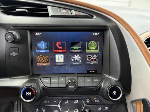 Used 2016 Chevrolet Corvette Z06 w/ 3LZ Preferred Equipment Group image 15