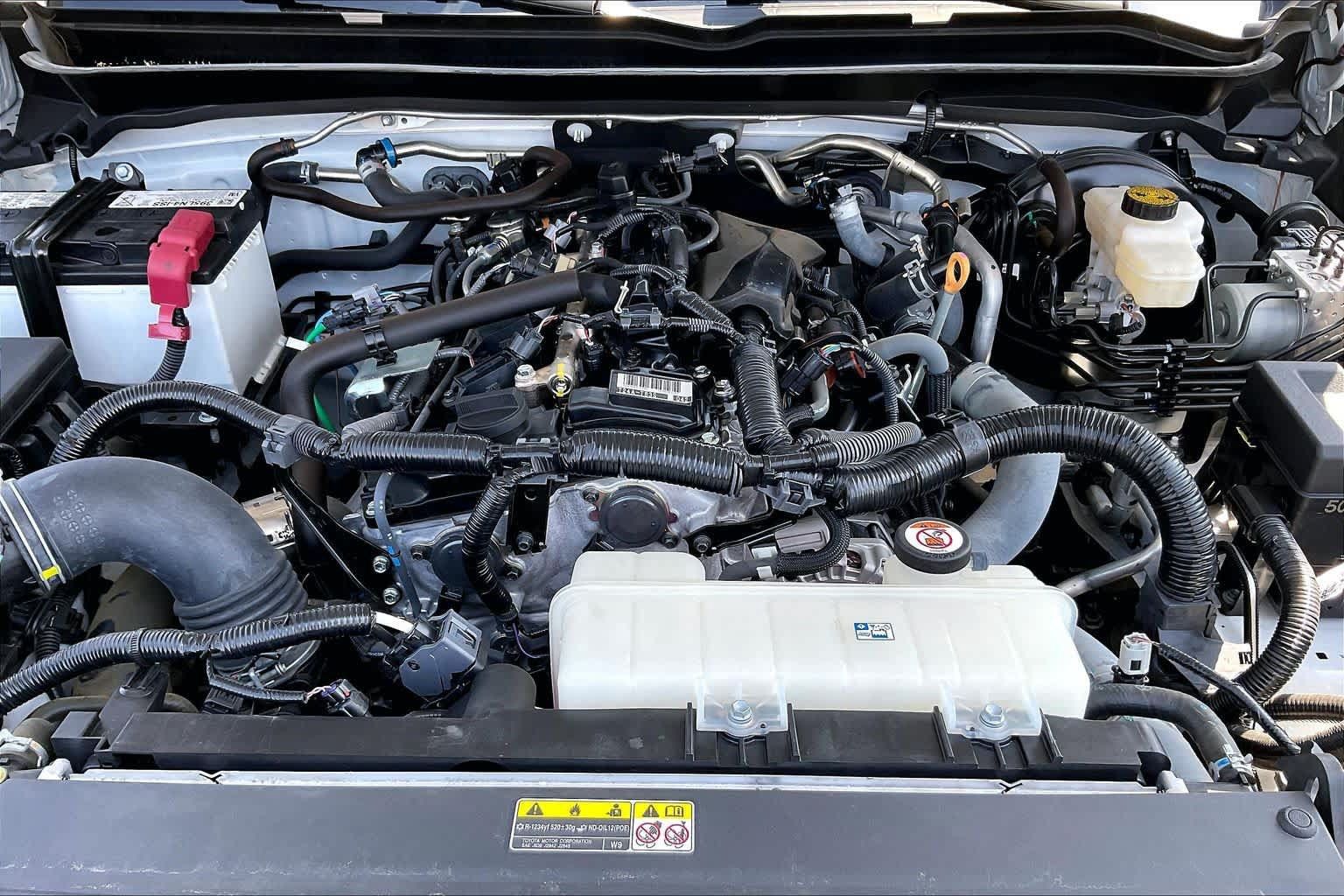 Used 2024 Toyota Tacoma SR5 RWD image 30
