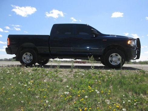 Used 2021 RAM 2500 Tradesman w/ Protection Group AWD/4WD image 4