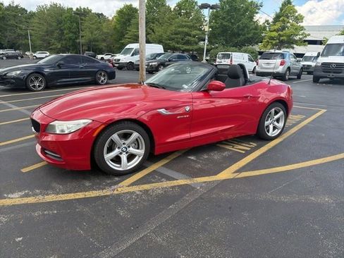 Used 2015 BMW Z4 sDrive28i RWD image 2