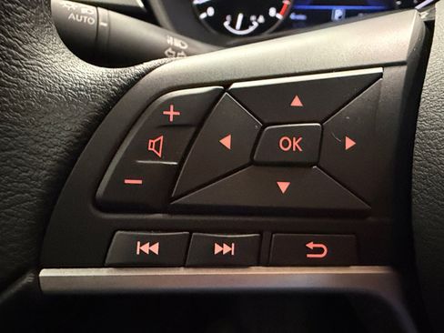 New 2026 Nissan Altima 2.5 SV FWD image 18