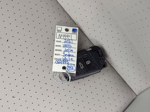 Used 2021 Volkswagen Jetta FWD image 36