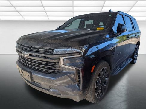 Used 2023 Chevrolet Tahoe RST w/ Luxury Package RWD image 3