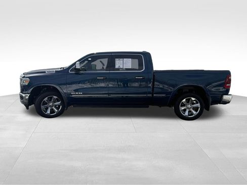 Used 2022 RAM 1500 Limited w/ Cold Weather Group image 4