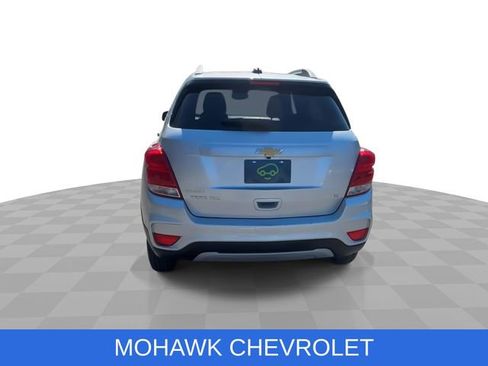 Certified 2020 Chevrolet Trax LT w/ LT Convenience Package image 8