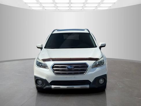 Used 2017 Subaru Outback 2.5i Touring image 10