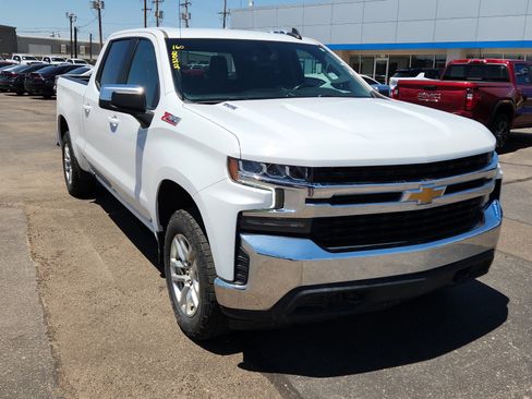 Used 2022 Chevrolet Silverado 1500 LT image 6