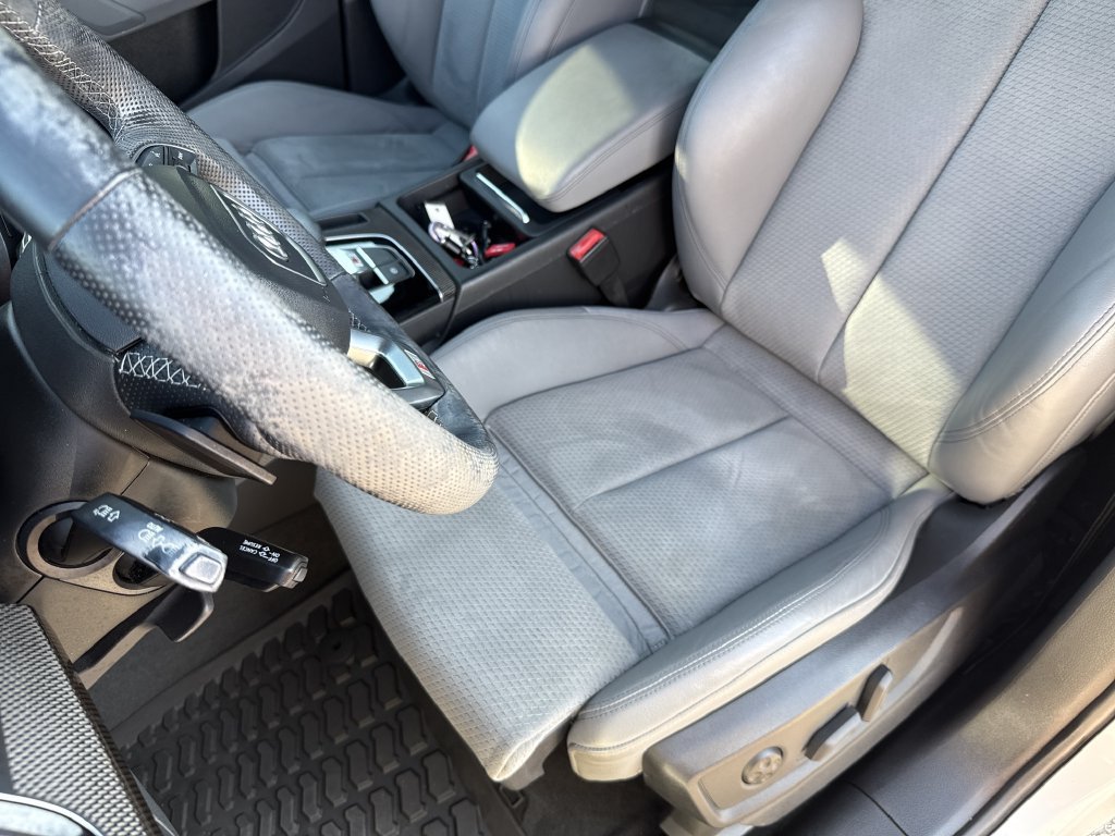 Used 2022 Audi SQ5 Premium w/ Convenience Package AWD/4WD image 11