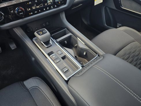 New 2026 Nissan Pathfinder SV FWD image 17